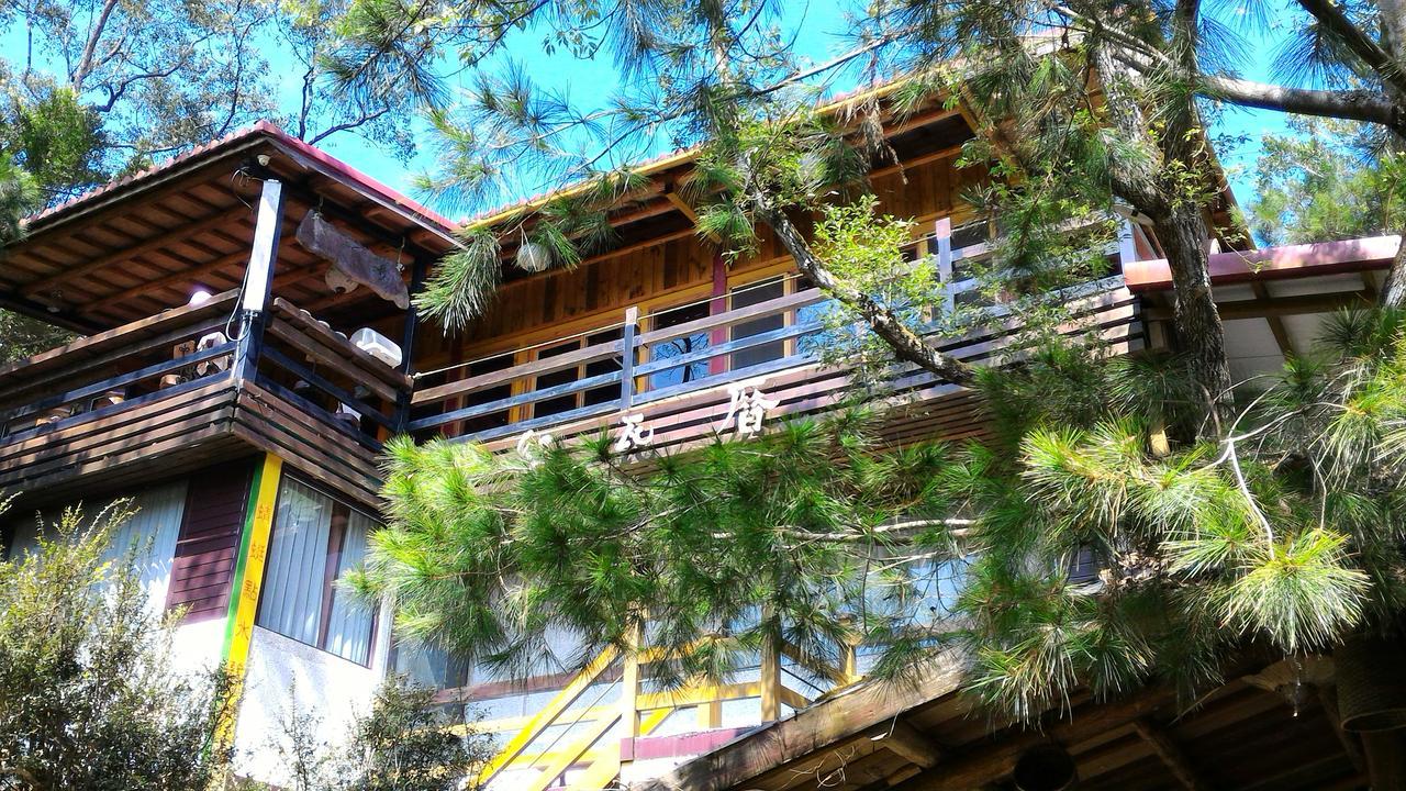 Hong Wa Cuo南投埔里紅瓦厝山居民宿 Экстерьер фото